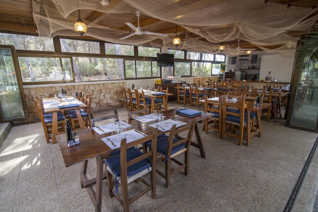 Hostal Cala Boix Es Canar  Ngoại thất bức ảnh