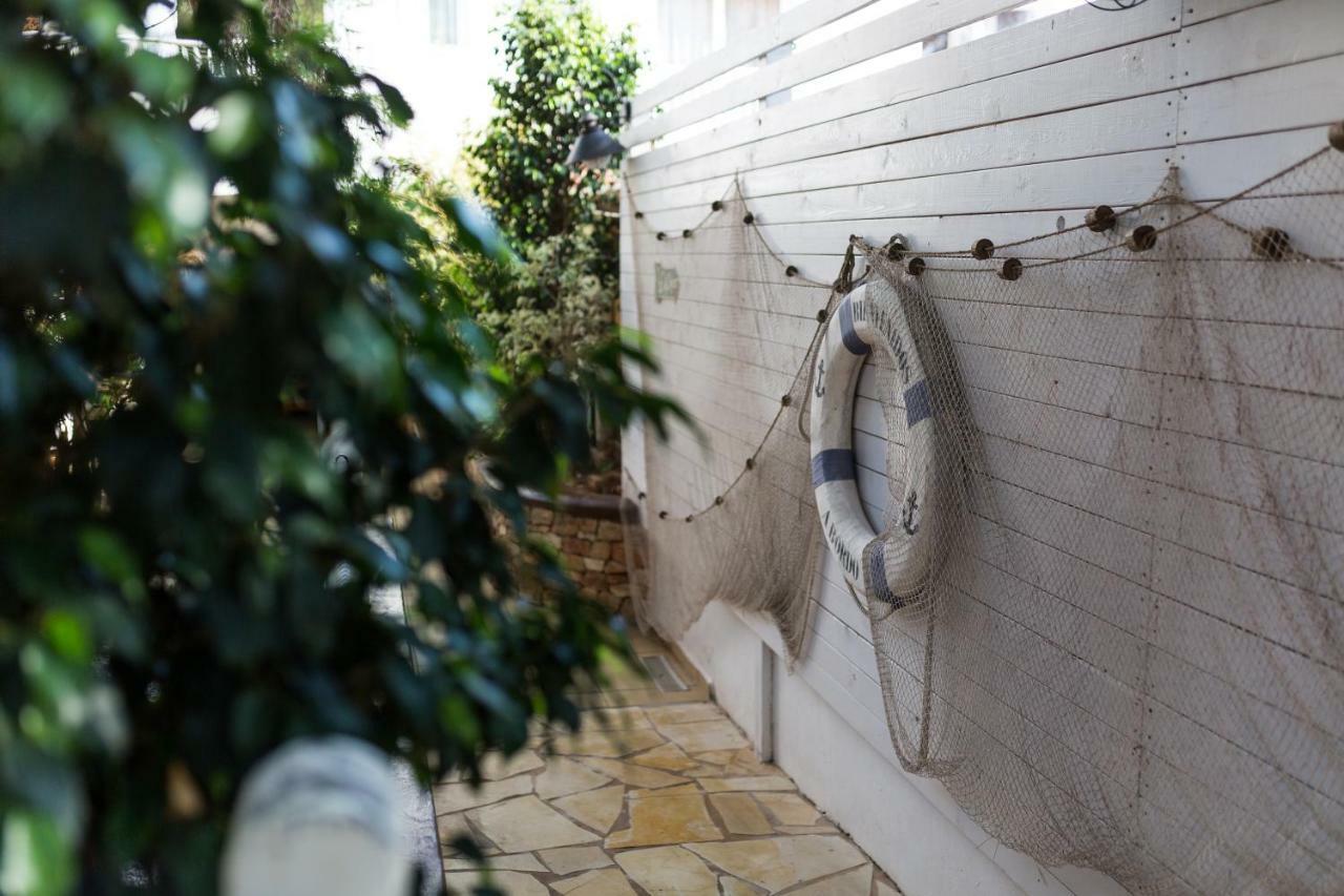 Hostal Cala Boix Es Canar  Ngoại thất bức ảnh