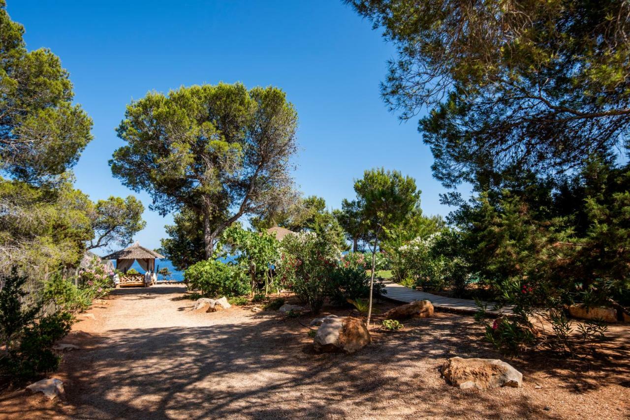 Hostal Cala Boix Es Canar  Ngoại thất bức ảnh