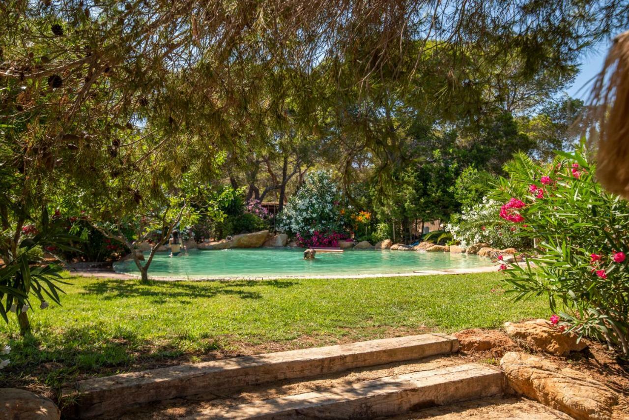 Hostal Cala Boix Es Canar  Ngoại thất bức ảnh