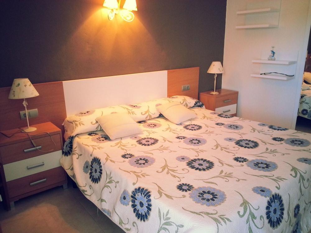 Hostal Cala Boix Es Canar  Ngoại thất bức ảnh